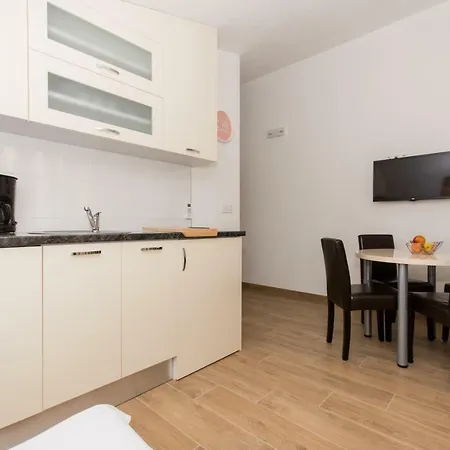 Bozana Apartmán