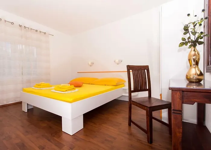 Bozana Appartement Trogir