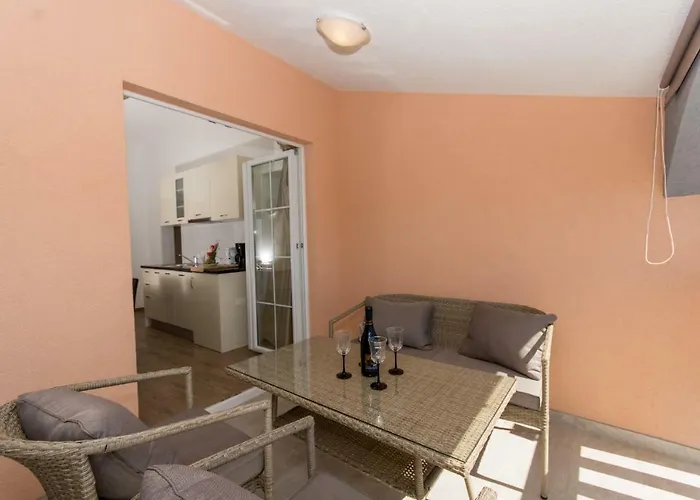 Bozana Appartement Trogir