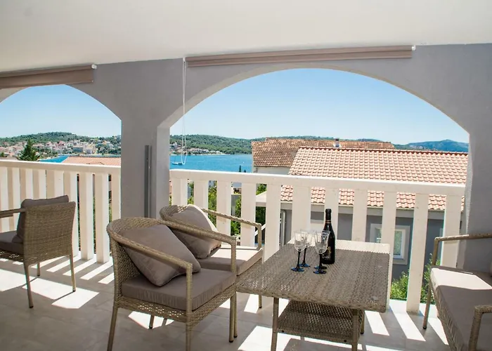 Bozana Appartement Trogir