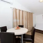 Bozana * Трогір